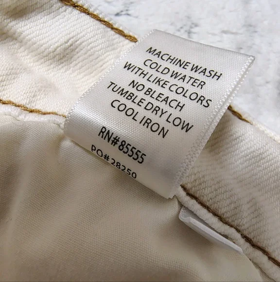 Pistola $178 Cassie Straight Leg Cropped Jeans "Ecru Vintage" Cream Women's 29 - Picture 7 of 10